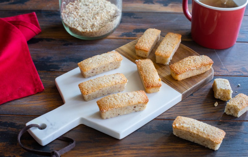 recette-financiers-aux-amandes-et-noisettes-au-beurre-de-baratte-doux-bleu-blanc-coeur-grand-fermage-HD