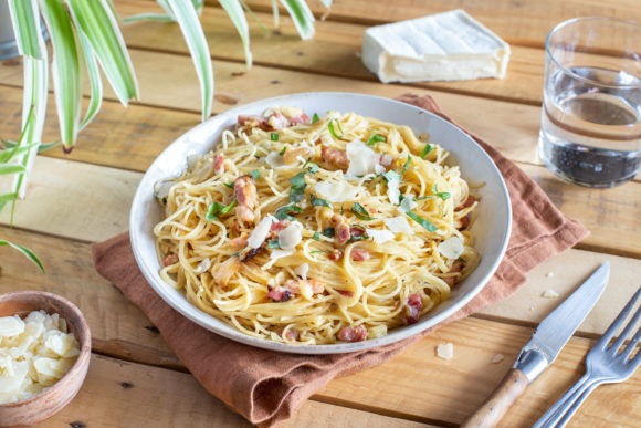 Spaghetti with lardons and Crémeux du Poitou cheese