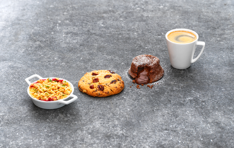 coffee-with-dessert-selection-grand-fermage