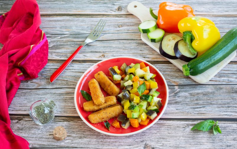 recipe-breaded-mozzarella-bites-with-mediterranean-vegetables-grand-fermage