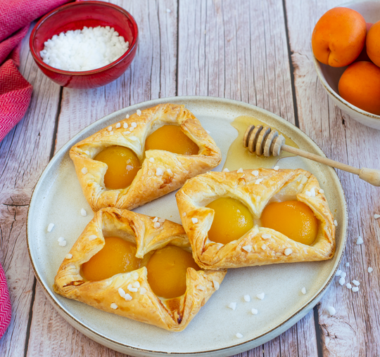 recette-feuilletes-abricot-beurre-charentes-poitou-aop-grand-fermage