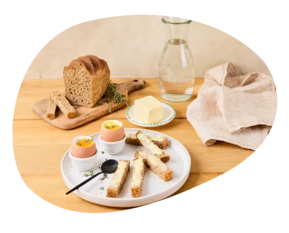 bulle-ambiance-oeuf-coque-mouillettes-beurre-grand-fermage